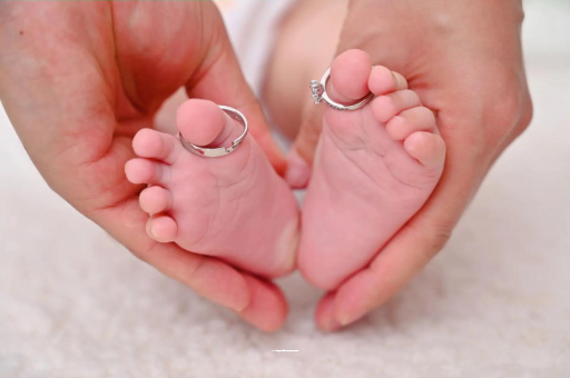 北票怎样给宝宝喂奶